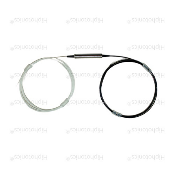 <p>Premièrement, le PMWDM est destiné à préserver l'état de polarisation du signal d'entrée, éliminant ainsi la dispersion du mode de polarisation. Cette capacité spéciale garantit que la qualité du signal reste la même même même sur plusieurs composants optiques du réseau, ce qui aide à réduire la distorsion et les erreurs et à préserver l'intégrité du signal.<br />Deuxièmement, le PMWDM est largement appliqué dans les systèmes de communication à fibre optique, où il aide à transmettre efficacement des signaux sur de grandes distances. Il est également utilisé dans les systèmes de capteurs à fibre optique, où il multiplexe différents canaux de détection sur une seule fibre optique.</p>