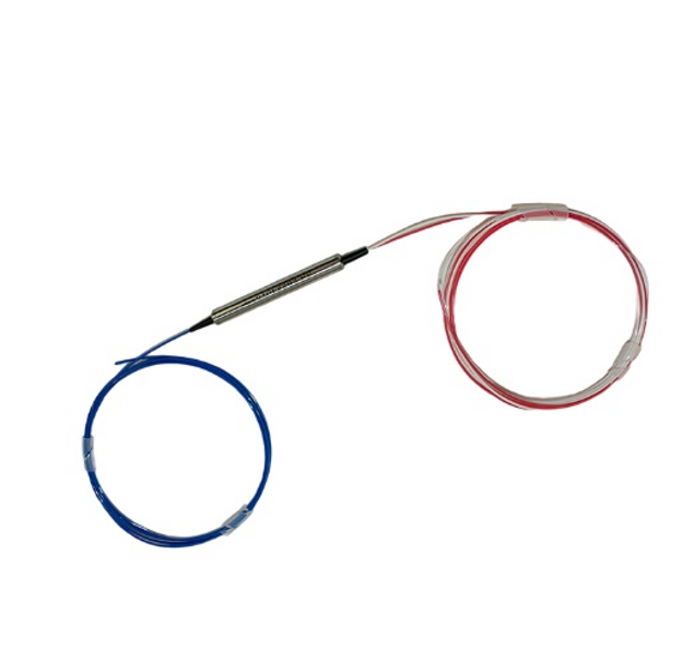 This DWDM, with a frequency of 100GHz and a 1x2 layout, may simultaneously broadcast several wavelengths of light, hence augmenting the bandwidth capacity of optical systems. Furthermore assuring that it satisfies the highest quality criteria, it complies with RoHS rules and satisfies the Telcordia GR-1209 and GR-1221 standards.<br/>The expert workshop of Hiphotonics has great monthly capacity for manufacturing, and every product is tested consistently to guarantee best performance and customer satisfaction. This product can be tailored to fit certain needs and its quick delivery guarantees prompt installations.